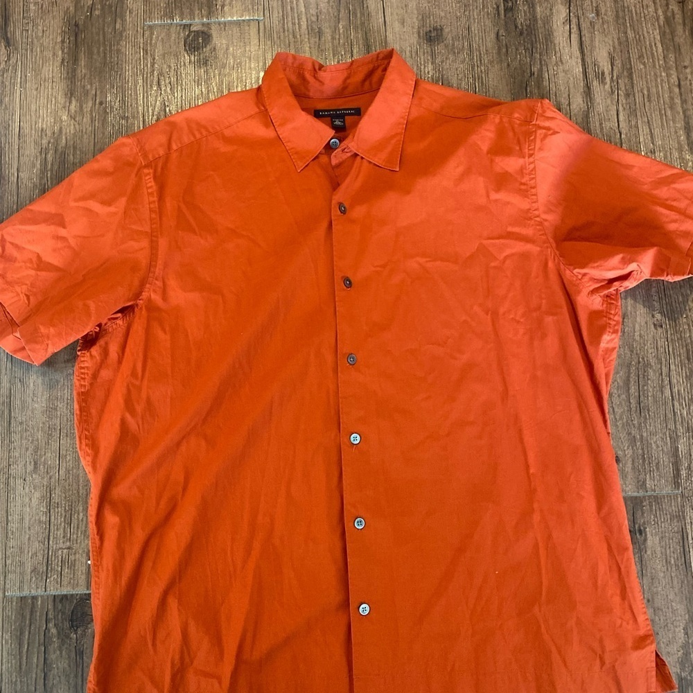 Banana Republic Men's Vibrant Orange Button Down Shirt